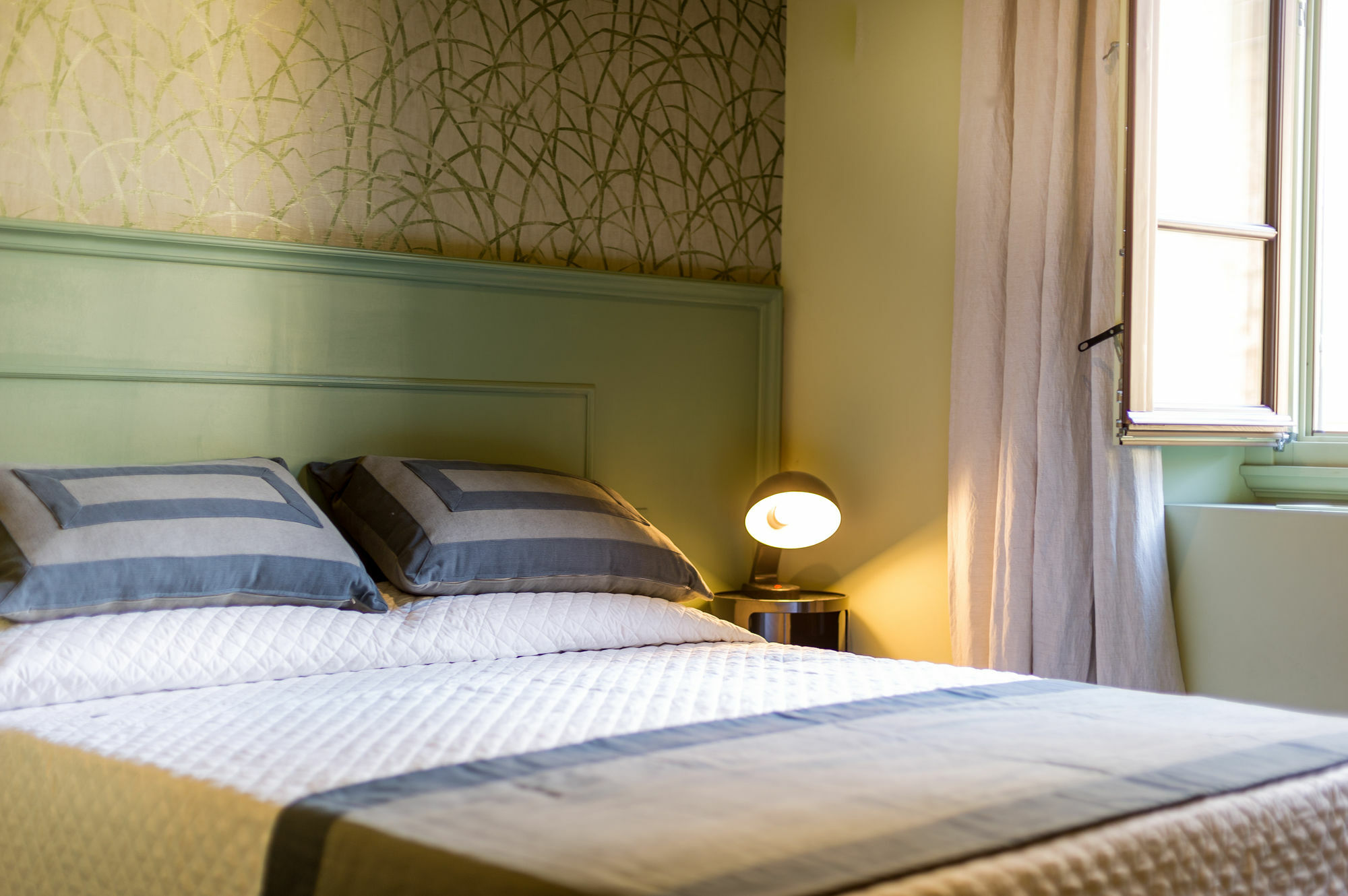 Arnobio Florence Suites Luaran gambar